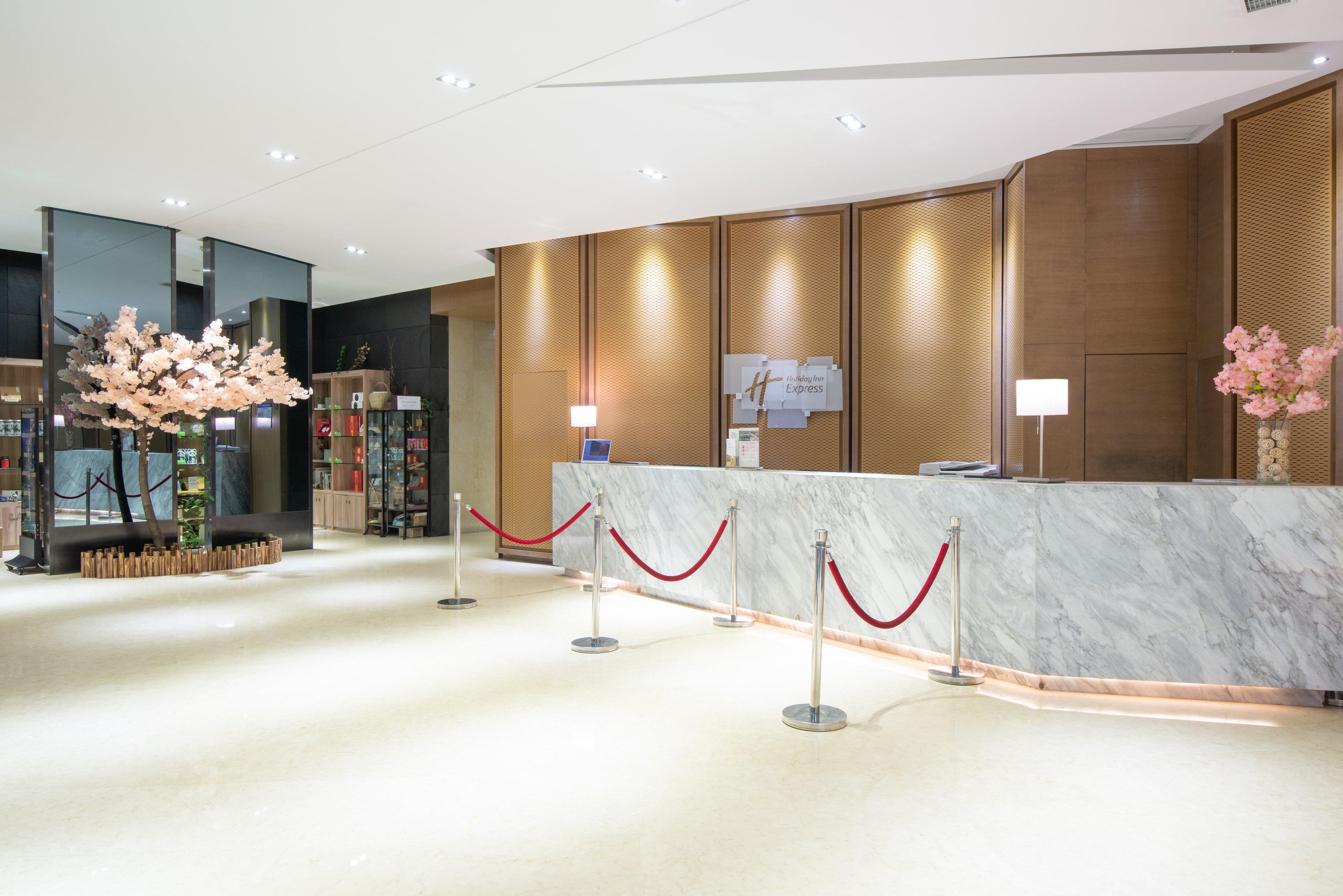 Holiday Inn Express Chengdu West Gate By Ihg Exteriör bild