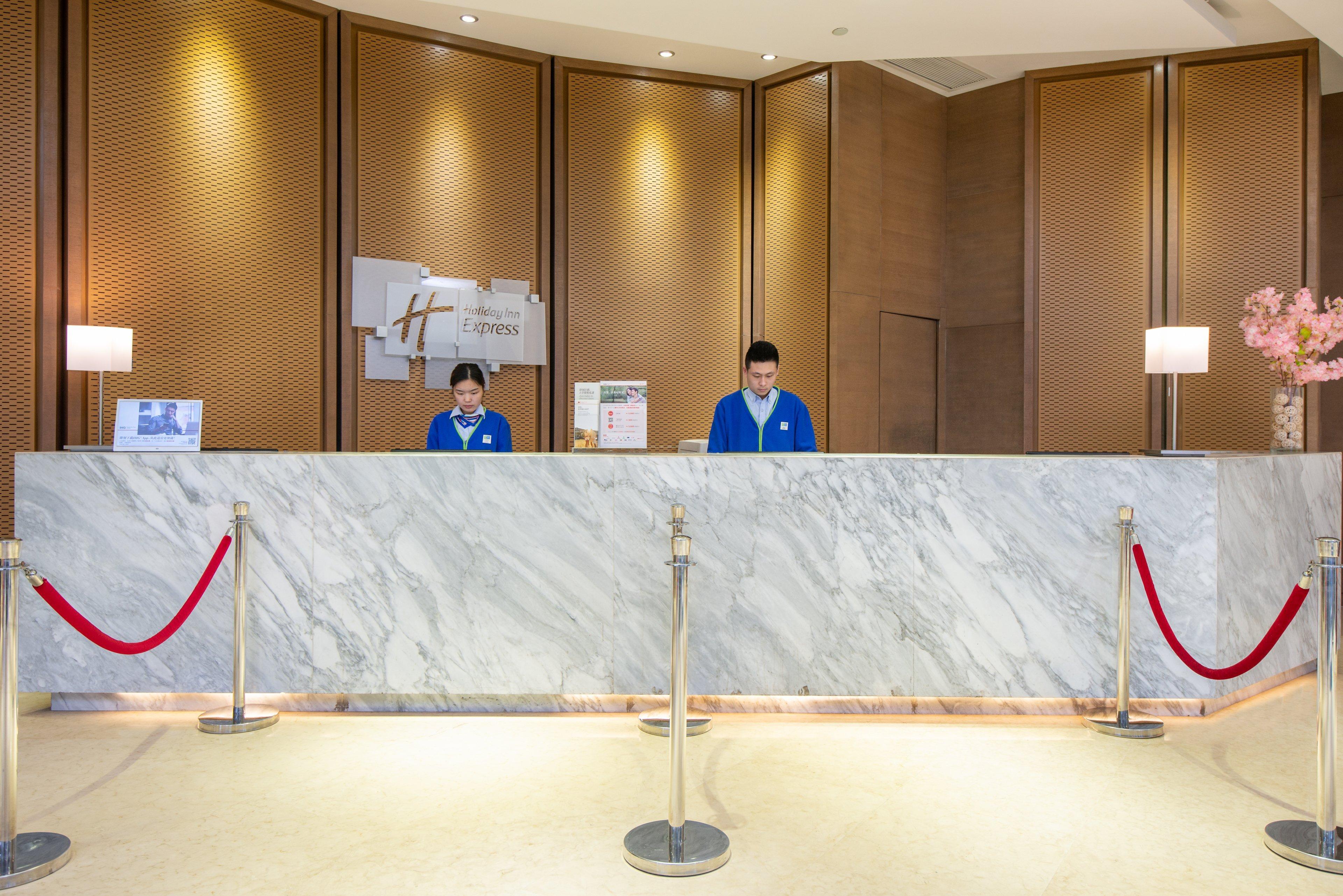 Holiday Inn Express Chengdu West Gate By Ihg Exteriör bild