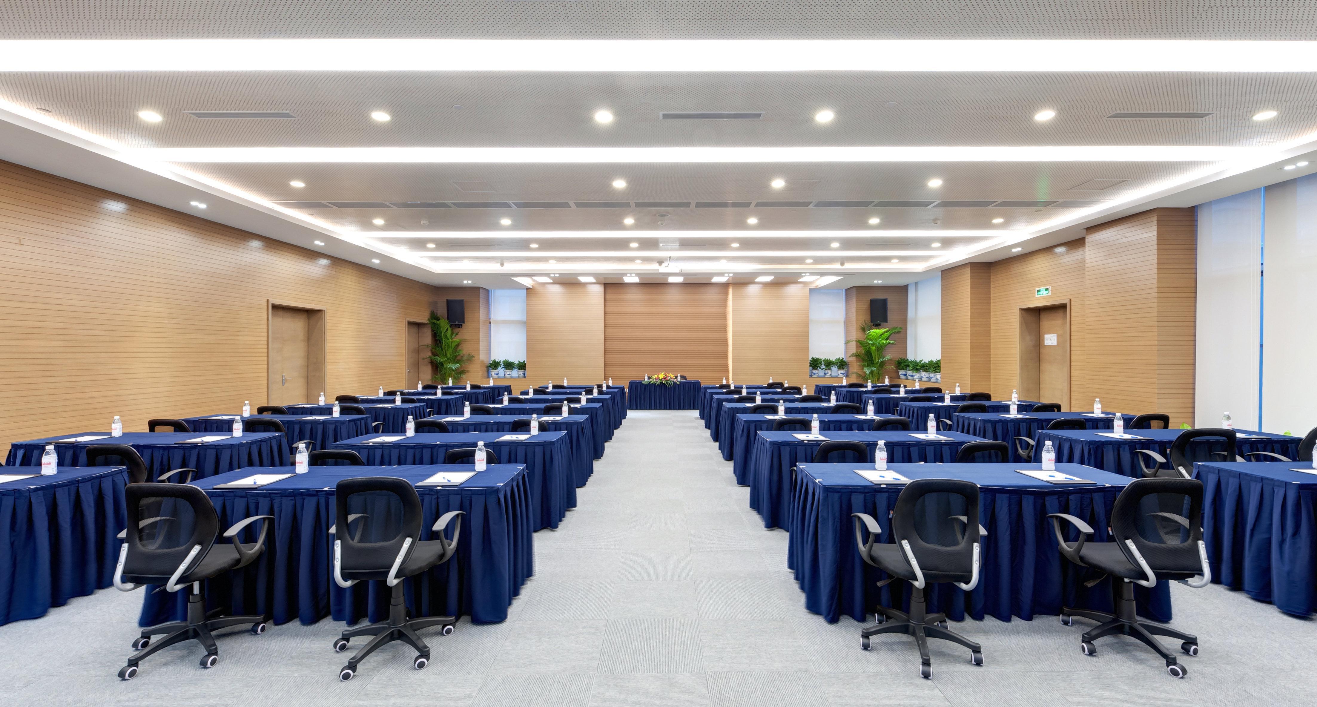 Holiday Inn Express Chengdu West Gate By Ihg Exteriör bild