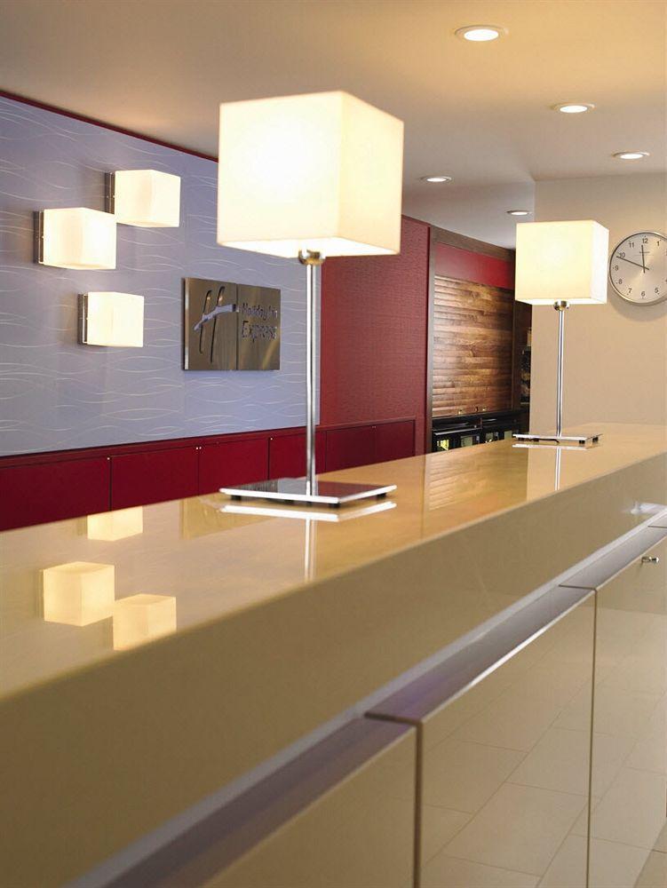 Holiday Inn Express Chengdu West Gate By Ihg Exteriör bild